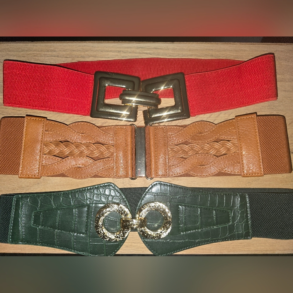 Stretch Wide Belts. All 3 In Excellent New Condition. Gold Buckles.